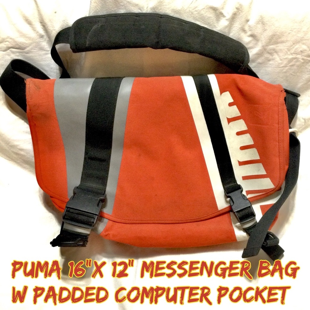 PUMA Messenger Bag w Computer Pocket